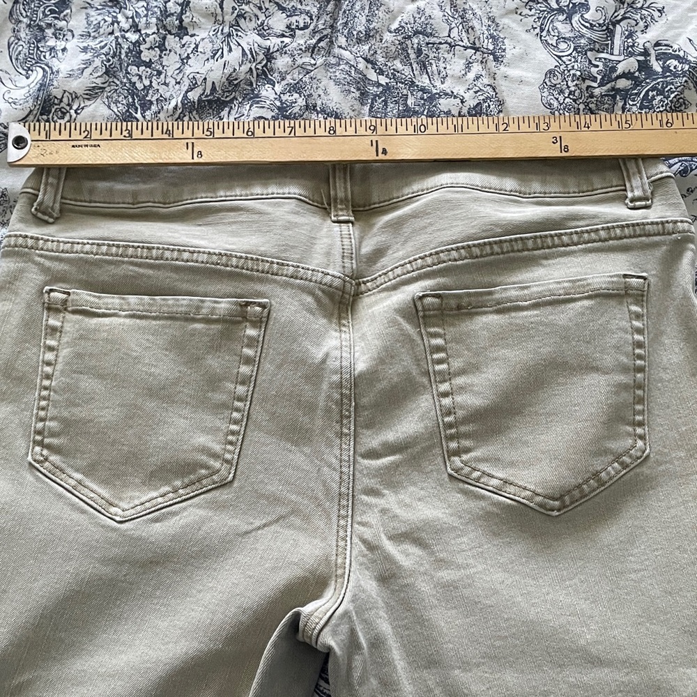 Stylish High Rise Tan Women's Jeans - Picture 7 of 7